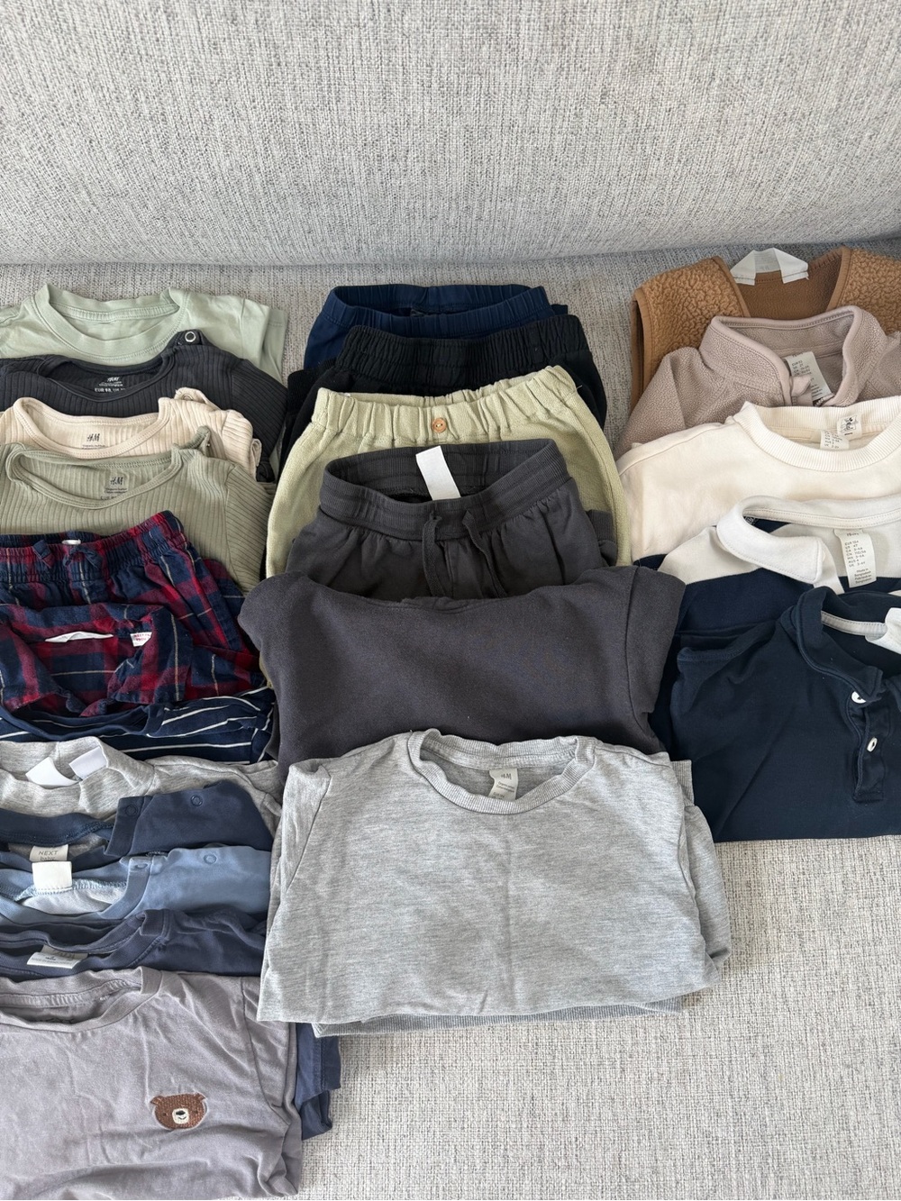 Next, H&M, Mango- Bundle of kids clothes. Boy, Size: 98cm (2-3T)